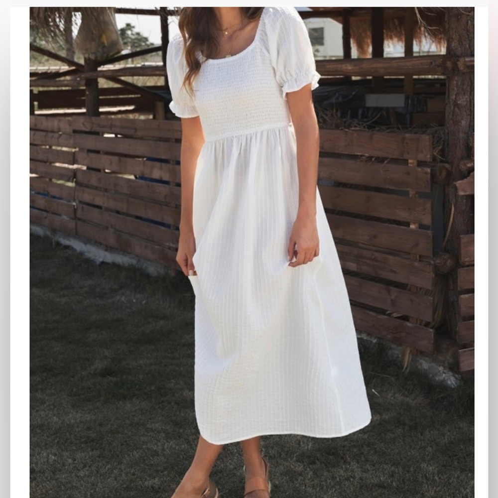 White Short Puff Sleeve Square Neck Shirring Maxi Dress